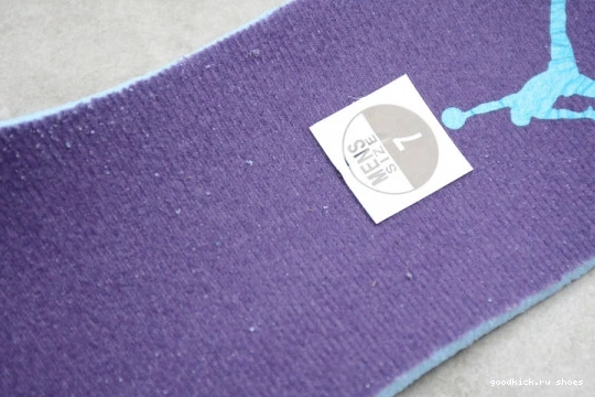 Mid 1 554724-415 Hornets 554724-415 Jordan  0416